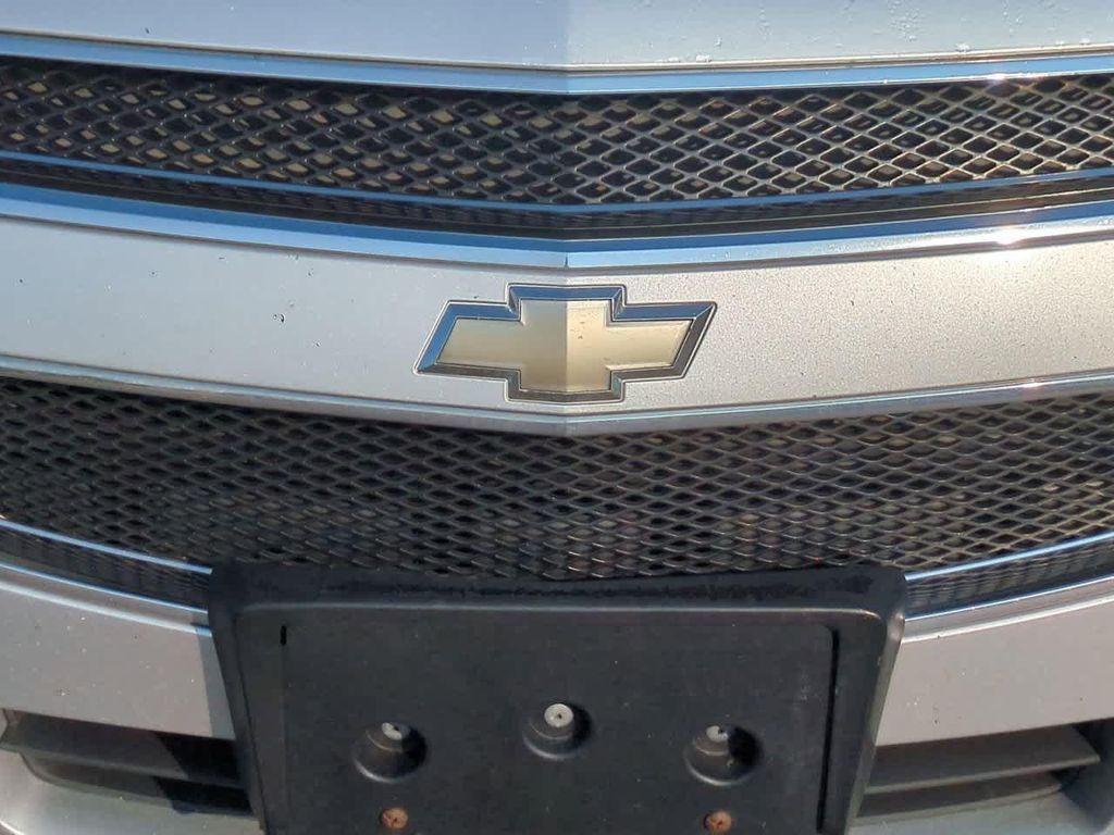 used 2009 Chevrolet Malibu car, priced at $2,000