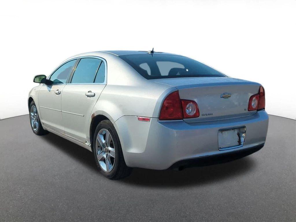 used 2009 Chevrolet Malibu car, priced at $2,000