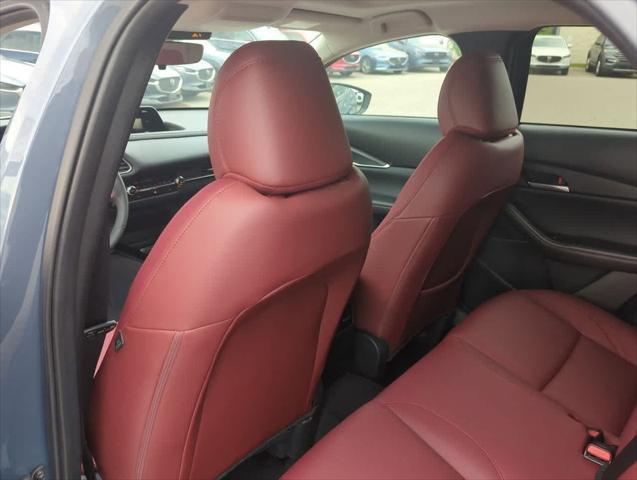new 2025 Mazda CX-30 car, priced at $32,000