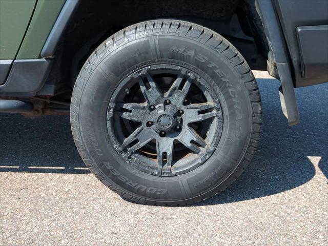 used 2011 Toyota FJ Cruiser car, priced at $13,997