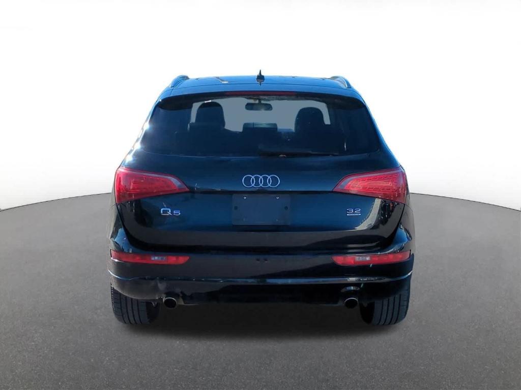 used 2009 Audi Q5 car, priced at $5,000