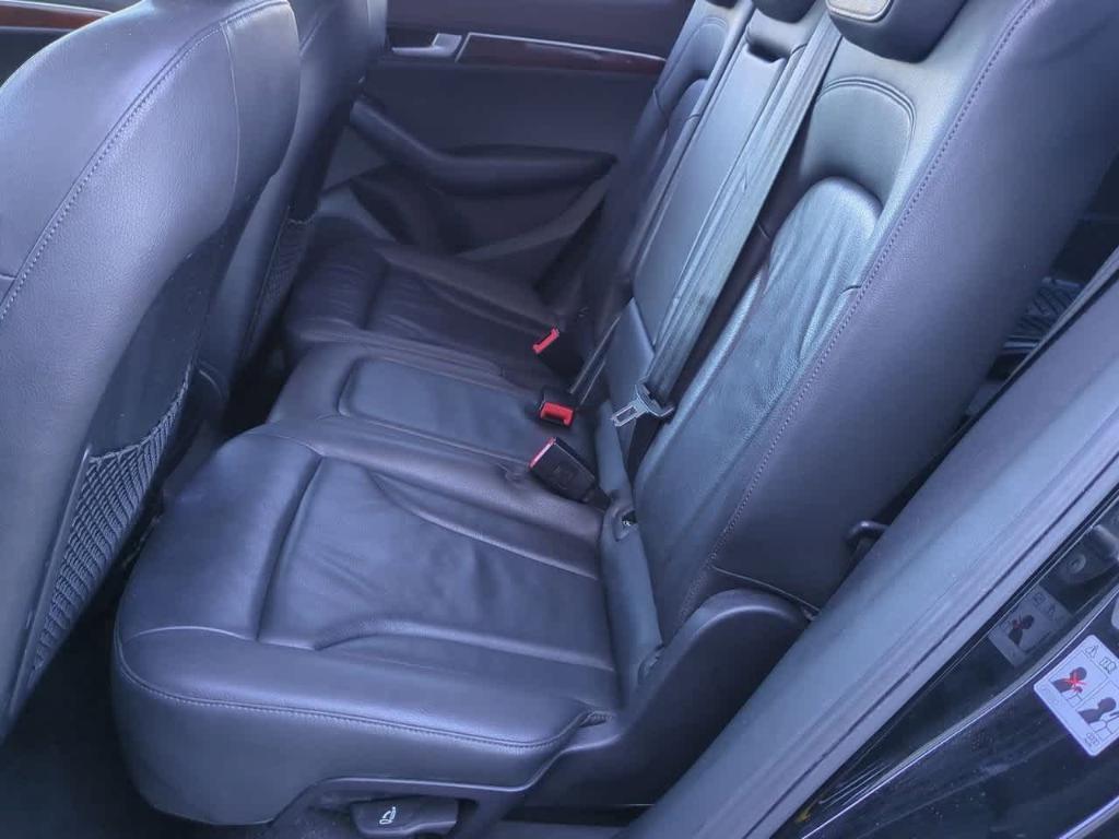 used 2009 Audi Q5 car, priced at $5,000