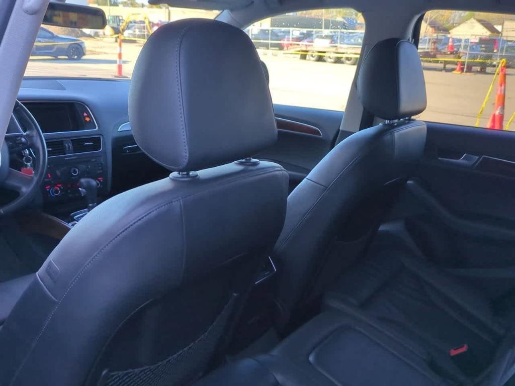 used 2009 Audi Q5 car, priced at $5,000