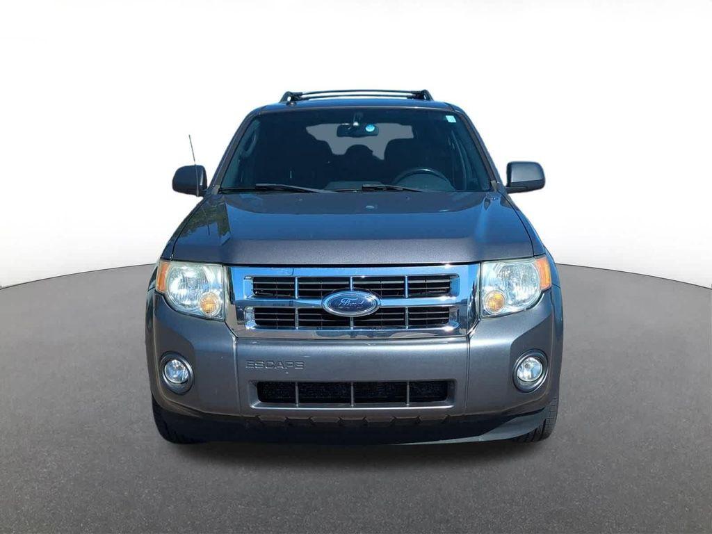 used 2009 Ford Escape car, priced at $3,200