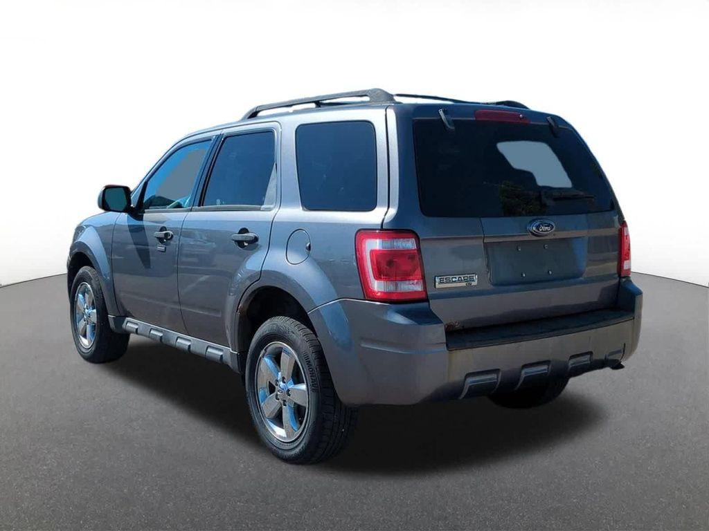 used 2009 Ford Escape car, priced at $3,200