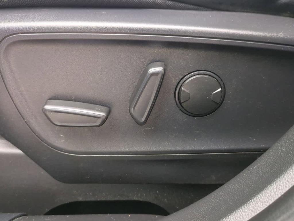 used 2024 Ford Escape car, priced at $22,985