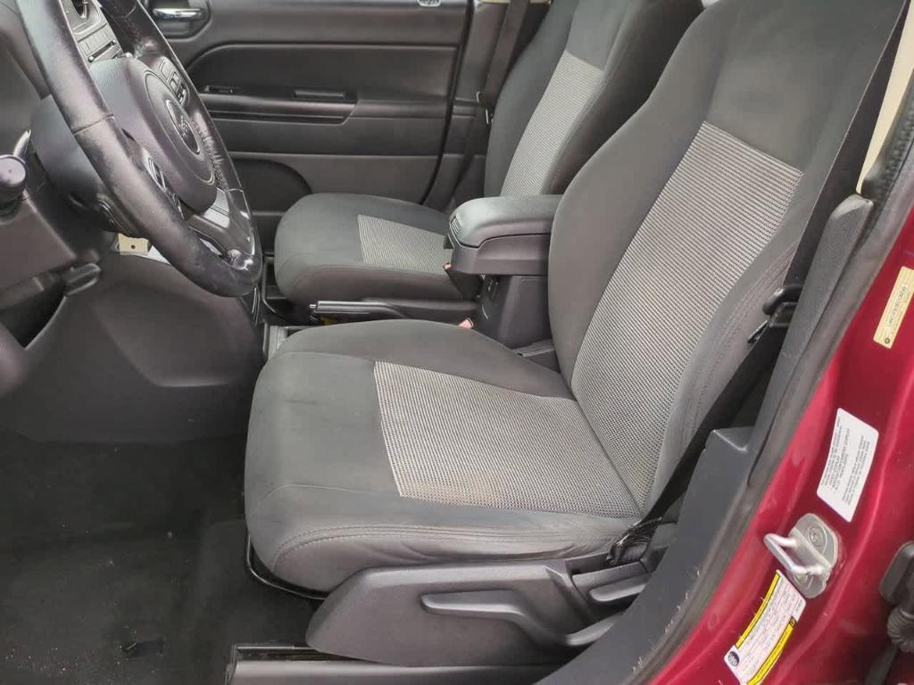 used 2011 Jeep Compass car, priced at $3,000
