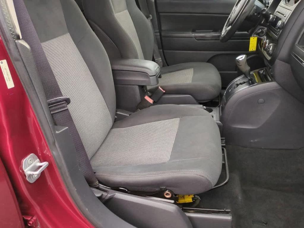 used 2011 Jeep Compass car, priced at $3,000