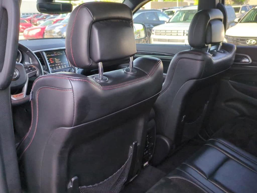 used 2017 Jeep Grand Cherokee car, priced at $17,349