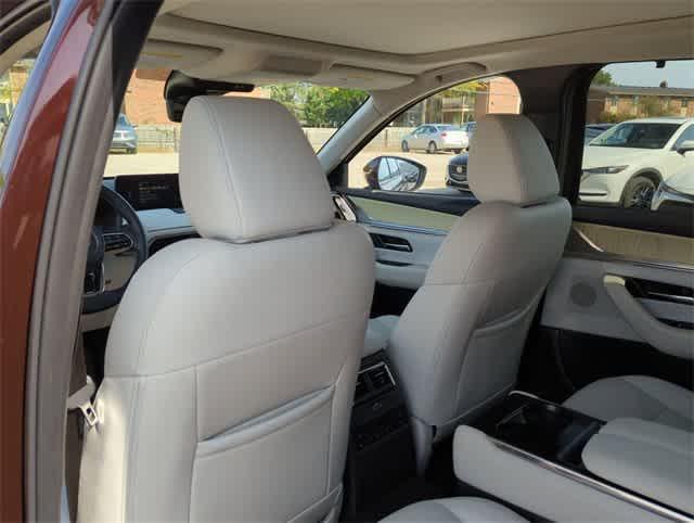 used 2024 Mazda CX-90 car, priced at $40,500