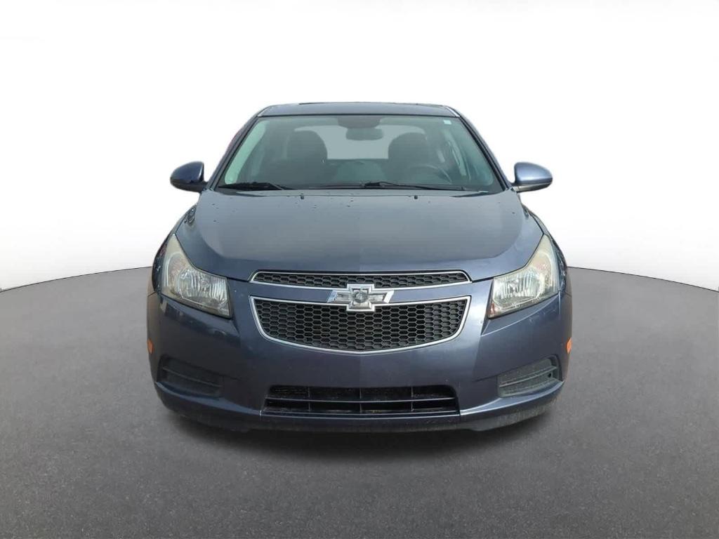 used 2014 Chevrolet Cruze car, priced at $4,500