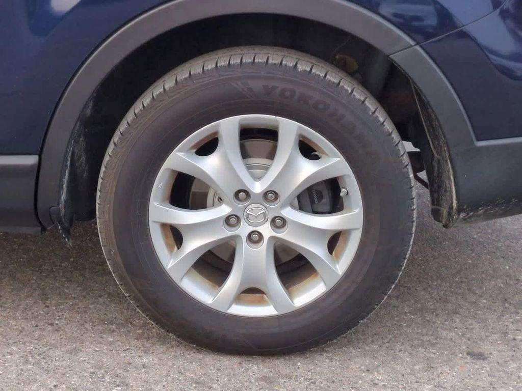 used 2011 Mazda CX-9 car, priced at $5,000