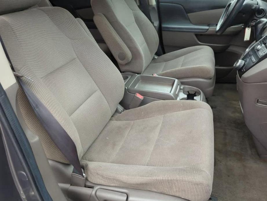 used 2013 Honda Odyssey car, priced at $6,000