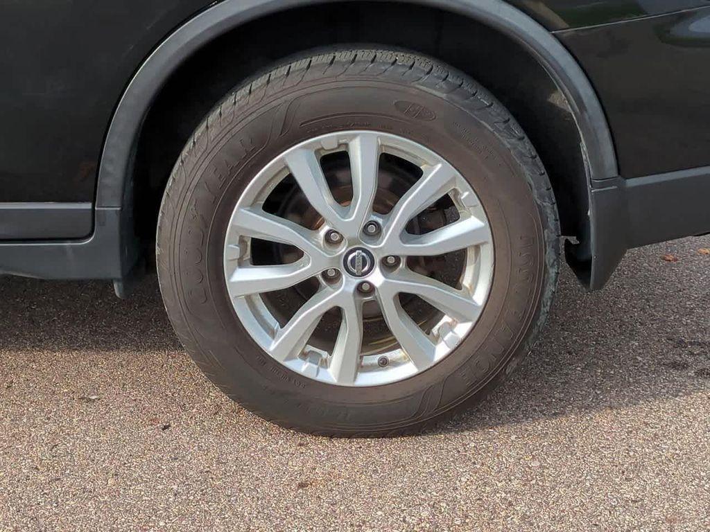 used 2017 Nissan Rogue car, priced at $12,297
