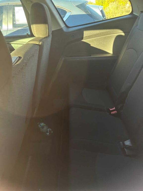 used 2015 Chevrolet Traverse car, priced at $2,000