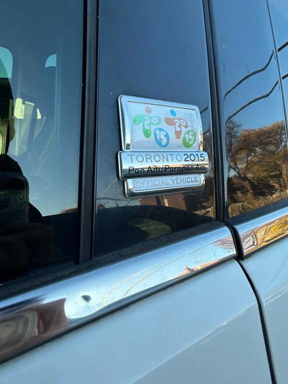 used 2015 Chevrolet Traverse car, priced at $2,000