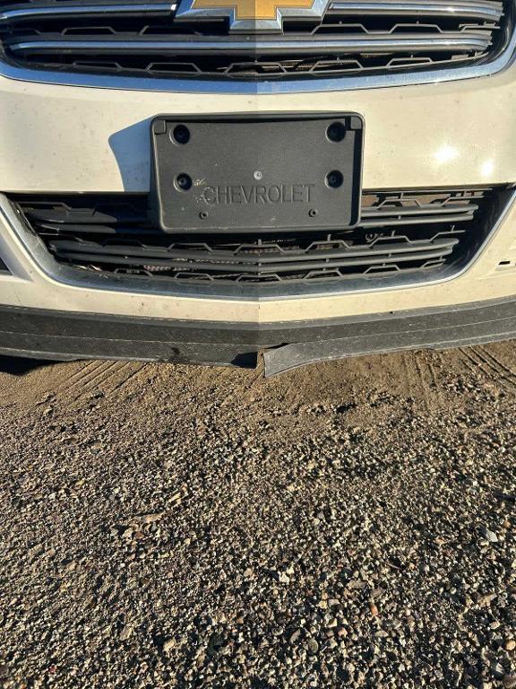 used 2015 Chevrolet Traverse car, priced at $2,000