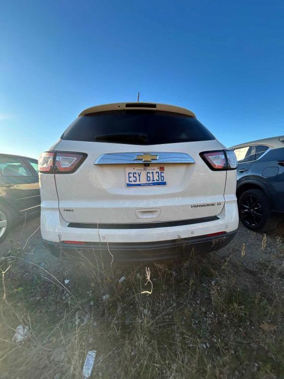 used 2015 Chevrolet Traverse car, priced at $2,000