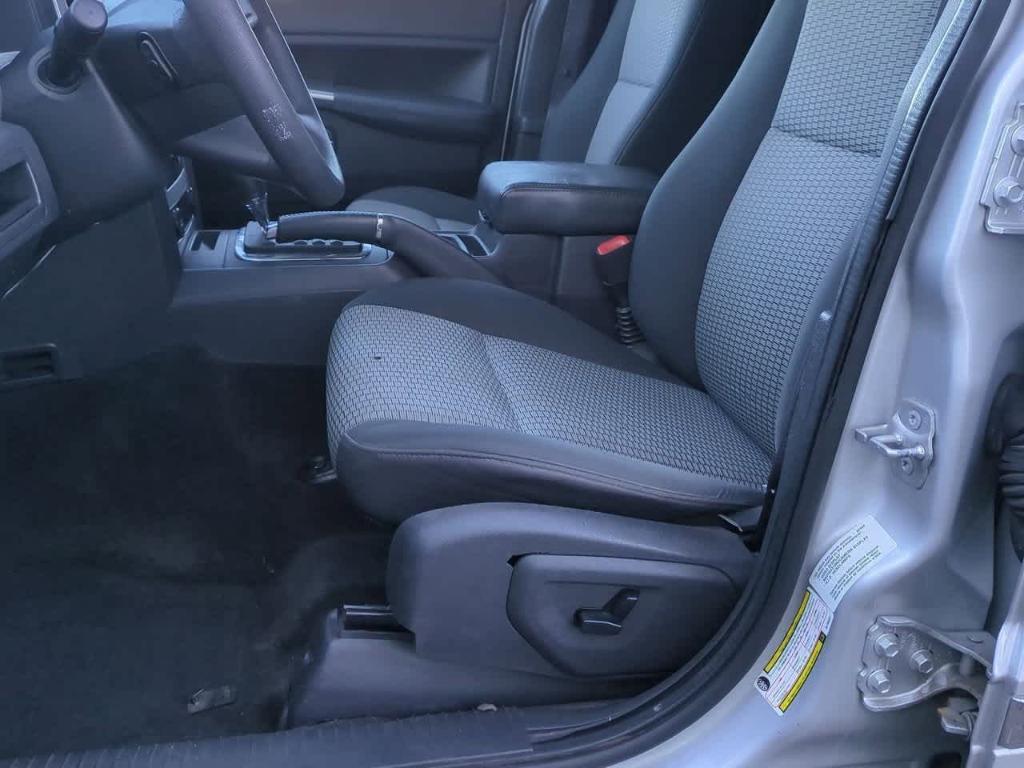 used 2010 Jeep Grand Cherokee car, priced at $4,000