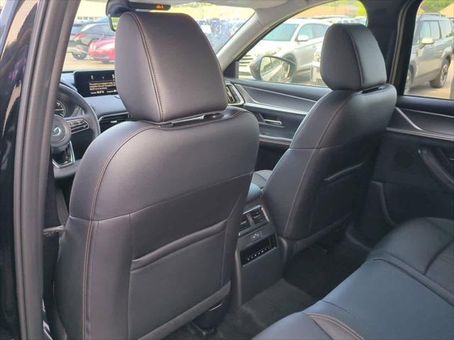 new 2025 Mazda CX-90 car, priced at $43,925