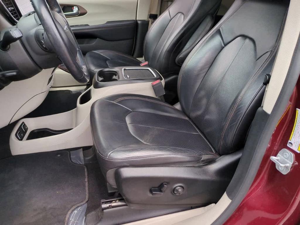 used 2018 Chrysler Pacifica car, priced at $16,997