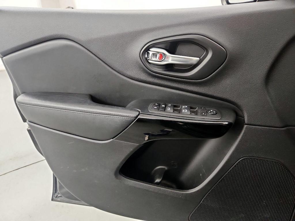used 2021 Jeep Cherokee car, priced at $22,998