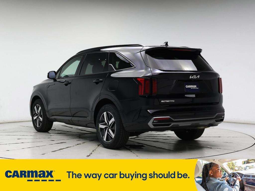 used 2023 Kia Sorento car, priced at $27,998