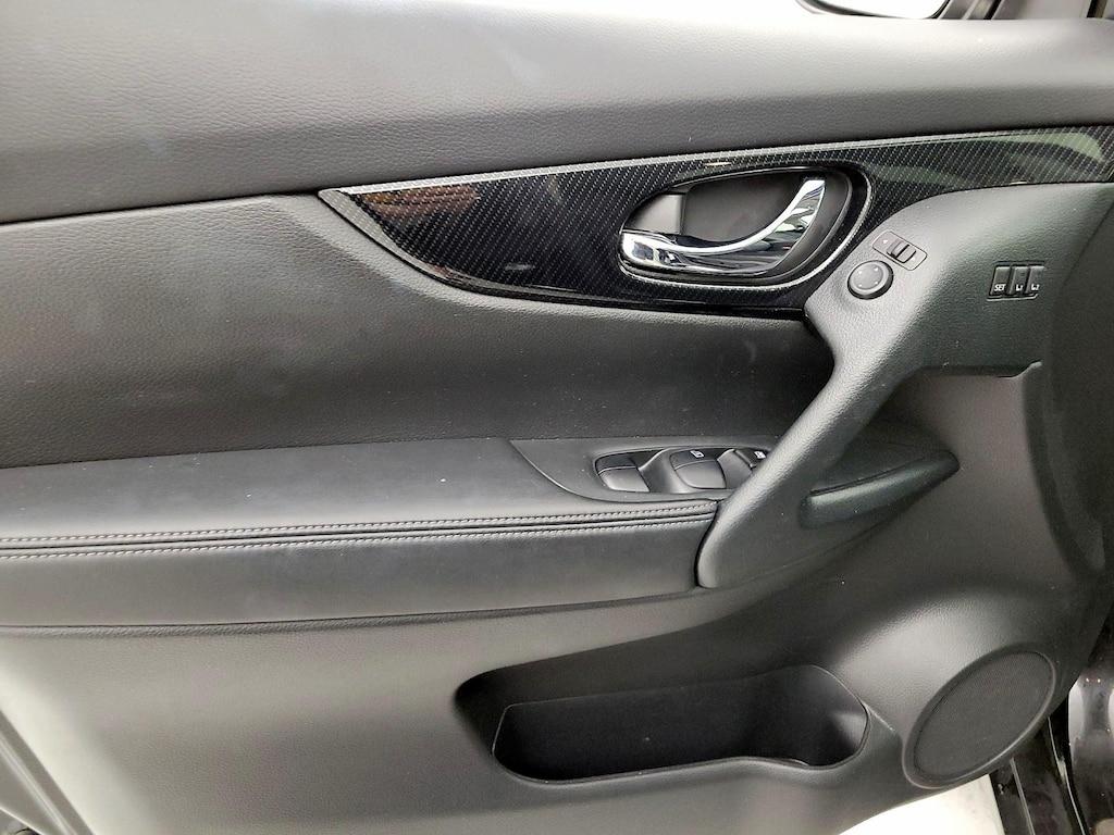 used 2020 Nissan Rogue car, priced at $24,998