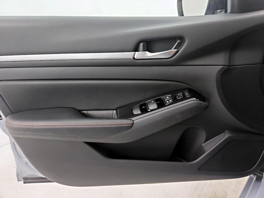used 2024 Nissan Altima car, priced at $24,998