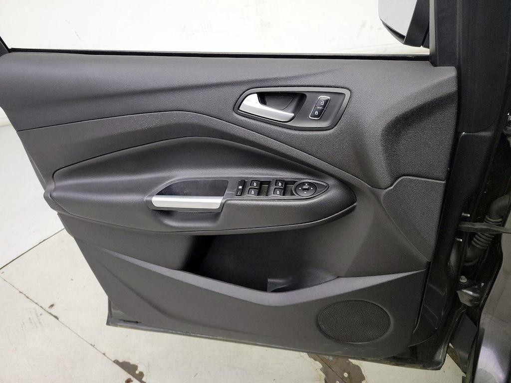 used 2015 Ford Escape car, priced at $12,998