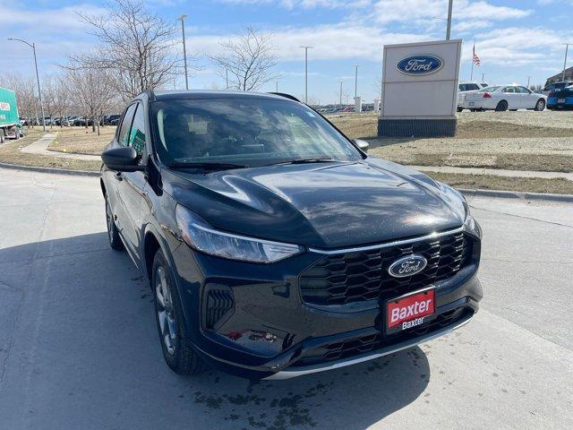used 2023 Ford Escape car, priced at $28,400