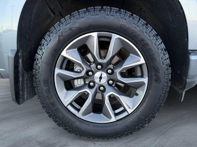 used 2020 Chevrolet Silverado 1500 car, priced at $32,582