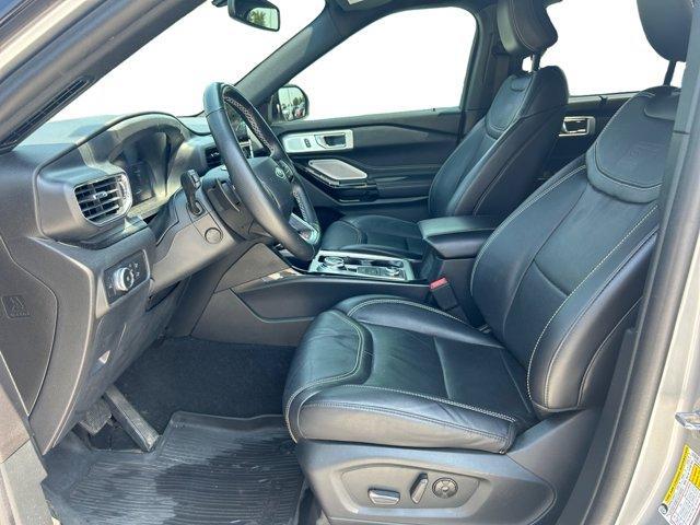 used 2021 Ford Explorer car