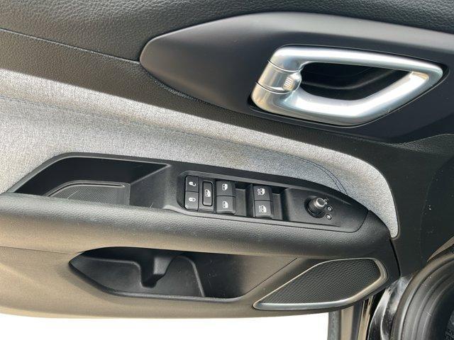 used 2022 Jeep Compass car, priced at $20,000