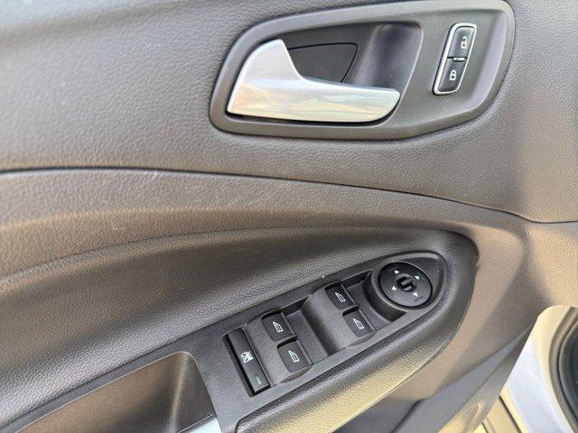 used 2015 Ford Escape car, priced at $12,989