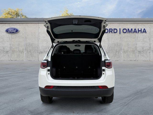 used 2020 Jeep Compass car, priced at $16,918