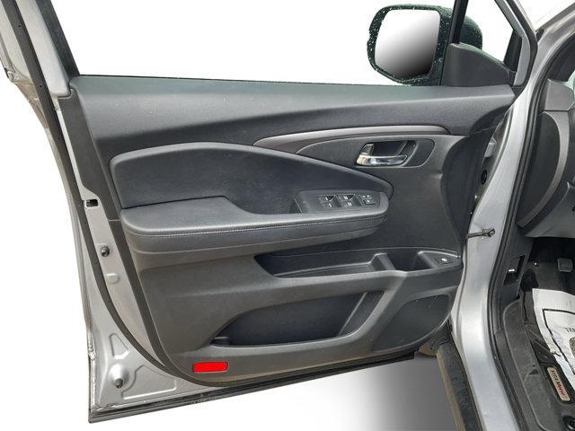used 2021 Honda Passport car, priced at $31,000