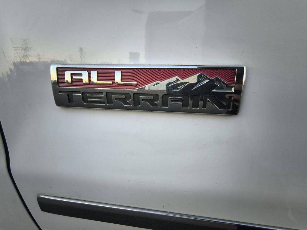 used 2014 GMC Sierra 1500 car, priced at $21,900