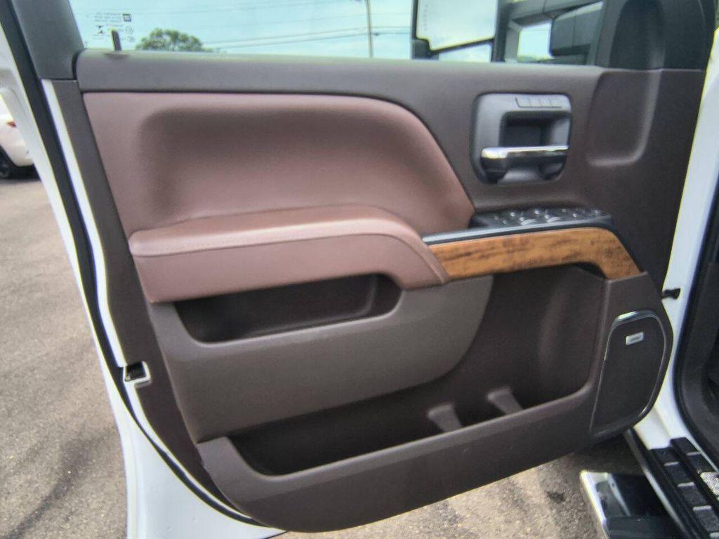 used 2015 Chevrolet Silverado 2500 car, priced at $33,900