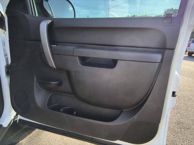used 2013 Chevrolet Silverado 2500 car, priced at $22,900