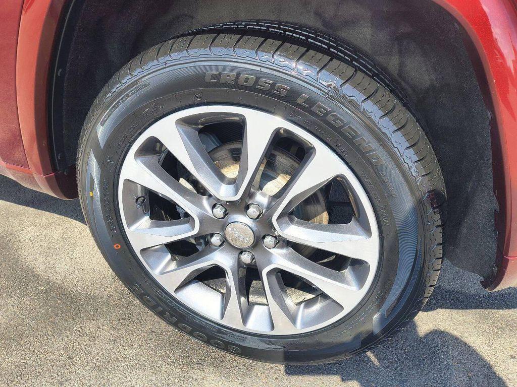 used 2018 Jeep Grand Cherokee car, priced at $21,995