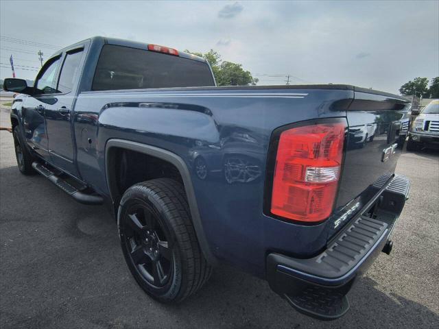 used 2018 GMC Sierra 1500 car, priced at $24,995