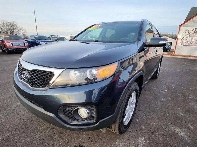 used 2013 Kia Sorento car, priced at $11,900