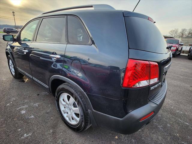 used 2013 Kia Sorento car, priced at $11,900