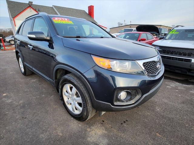 used 2013 Kia Sorento car, priced at $11,900