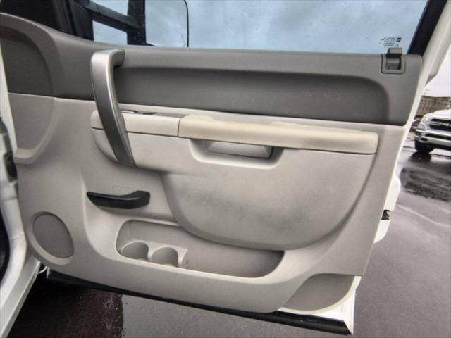 used 2014 Chevrolet Silverado 2500 car, priced at $28,900