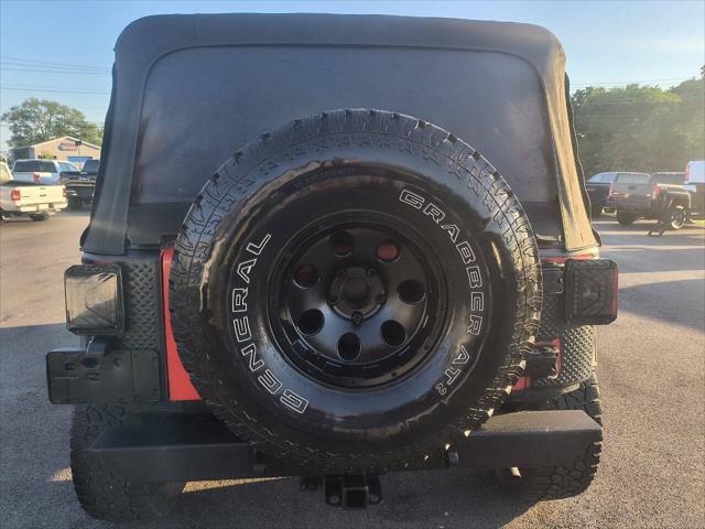 used 2015 Jeep Wrangler Unlimited car, priced at $22,900