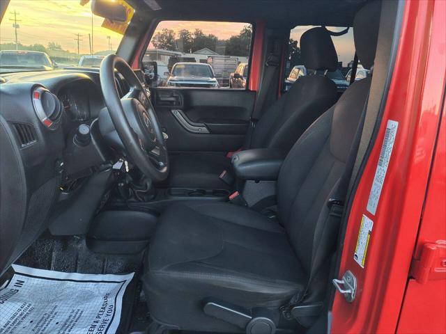 used 2015 Jeep Wrangler Unlimited car, priced at $22,900