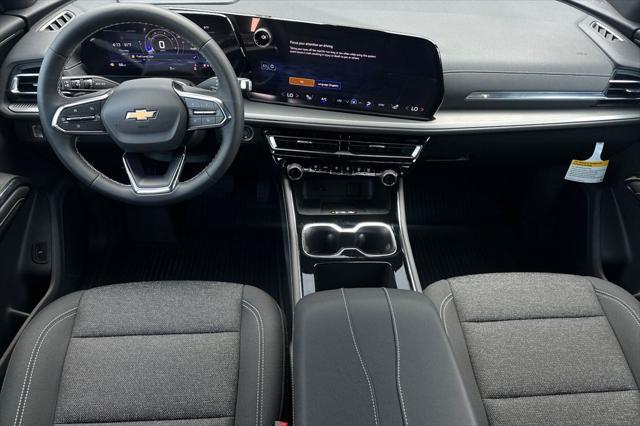 new 2025 Chevrolet Traverse car, priced at $45,810