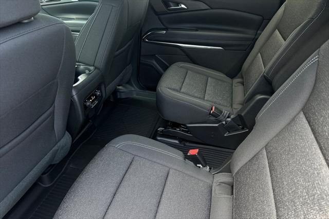 new 2025 Chevrolet Traverse car, priced at $45,810